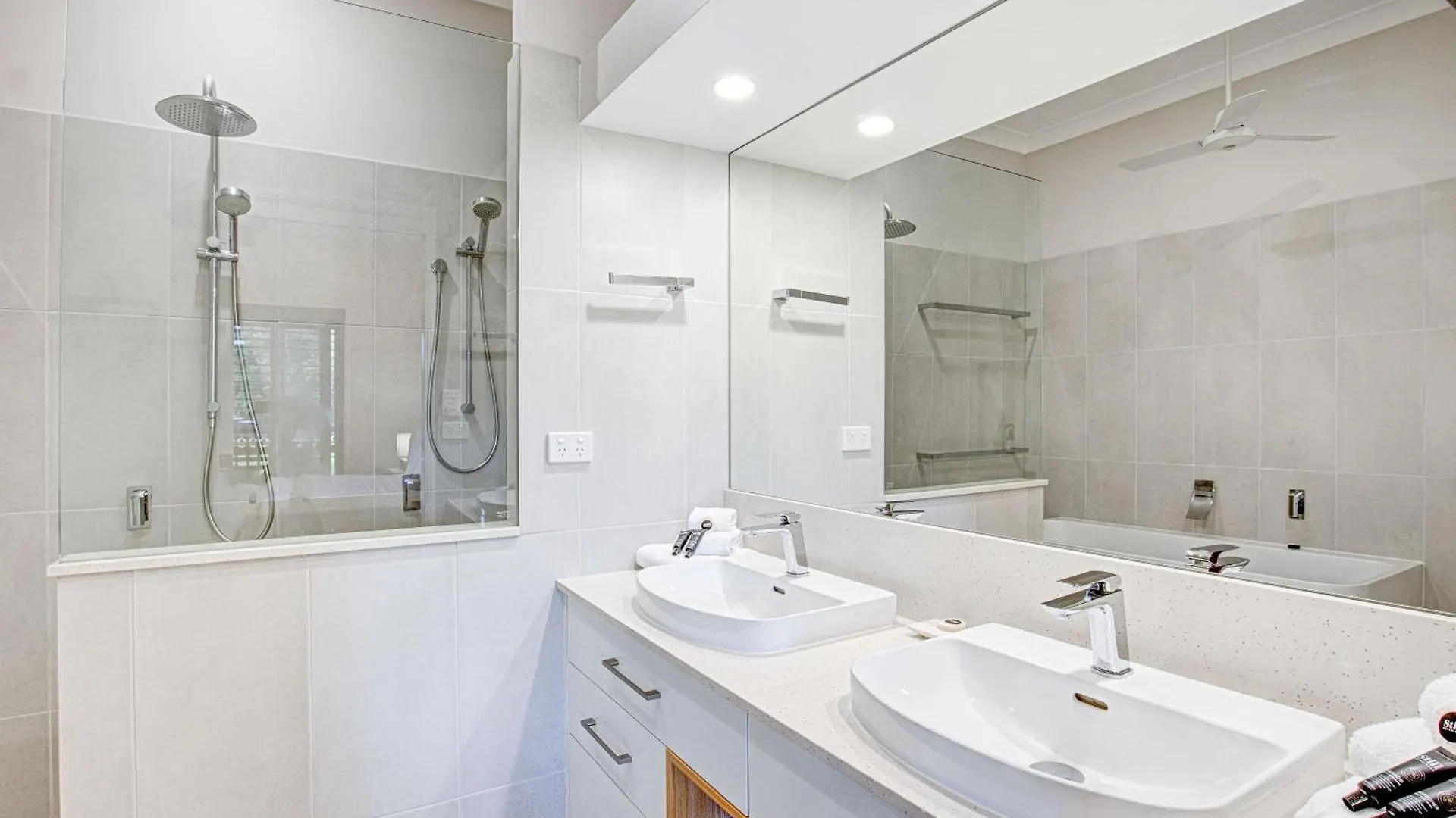 Apartamento Frangipani Place - Absolute Beachfront South Mission Beach